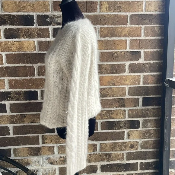 J CREW Hand Knit Lambswool Angora Sweater - Picture 4 of 10